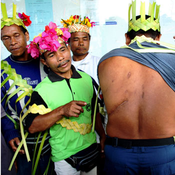 PK04_111012_TEMBAK_HARIMAU