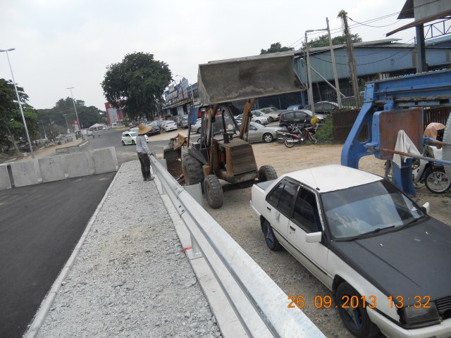 Lahat Rd 26 Sep 2013 004