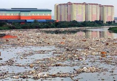 klang river rubbish