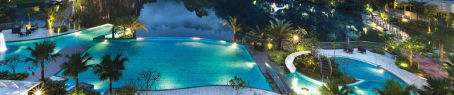 cropped-night-view-pool.jpg